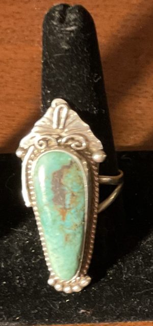 Vintage Navajo Turquoise Ring – Hand-Signed